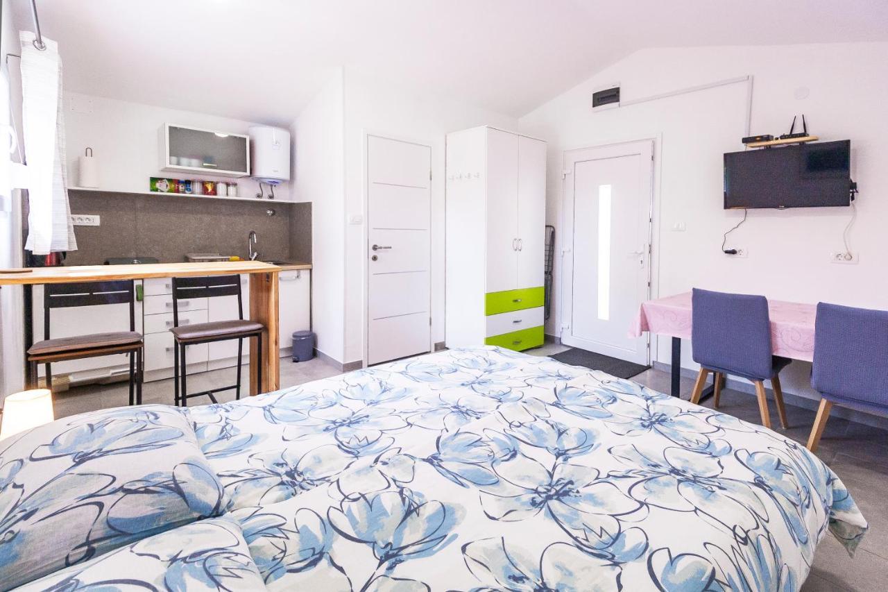 Apartment & Studio Gortan Ferienwohnung Marcana, Pula, Istria Istrien Bagian luar foto